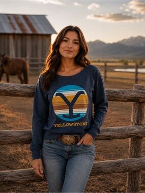 Yellowstone Logo Blue Yellow Western Ranch Sweatshirt Size M